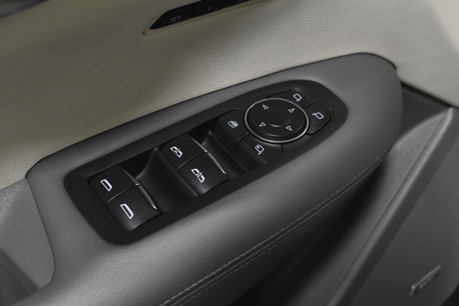 Used 2021 Cadillac XT5 Premium Luxury w/ LPO, Floor Liner Package FWD image 12