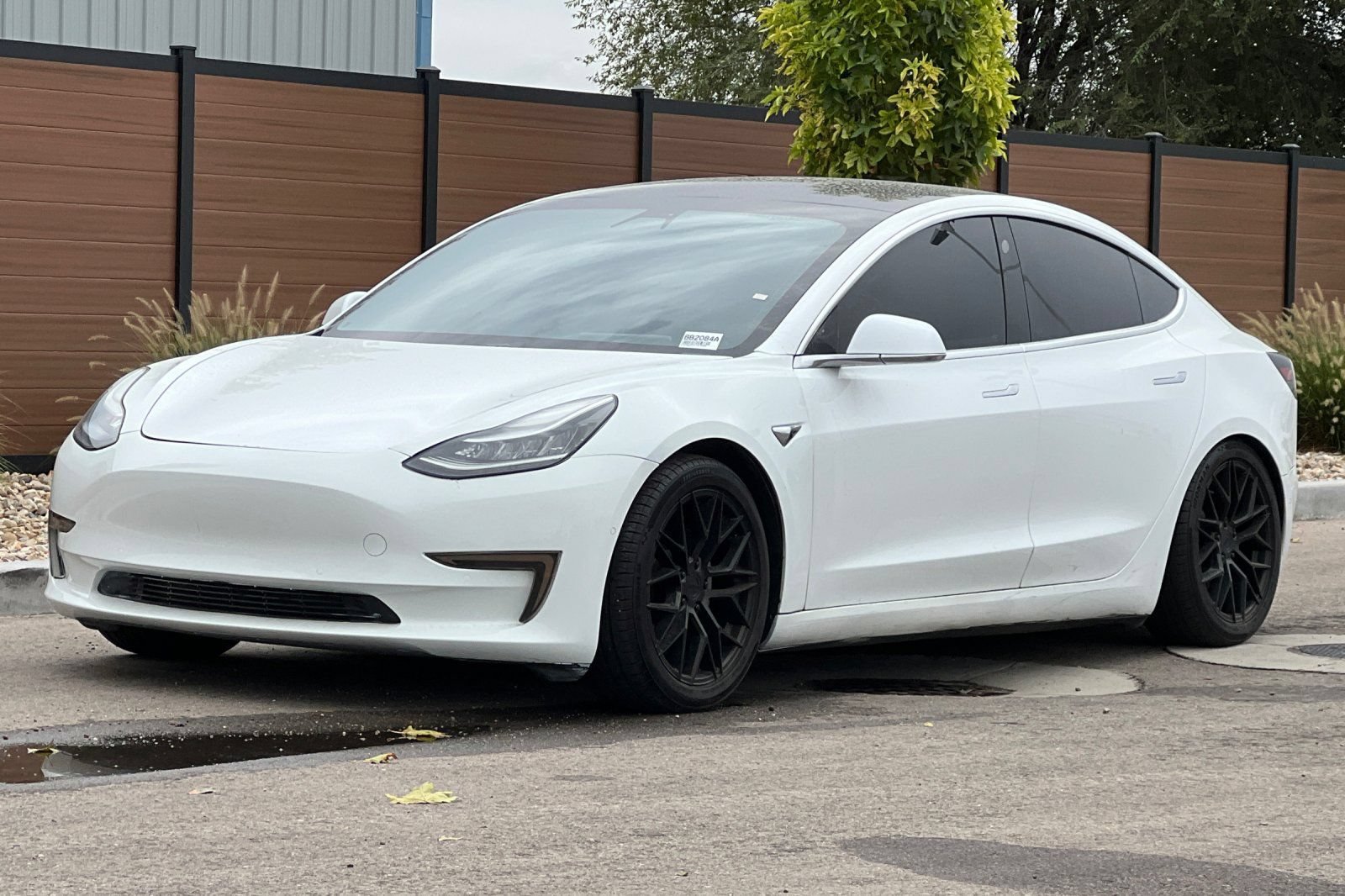 Used 2020 Tesla Model 3 RWD image 11