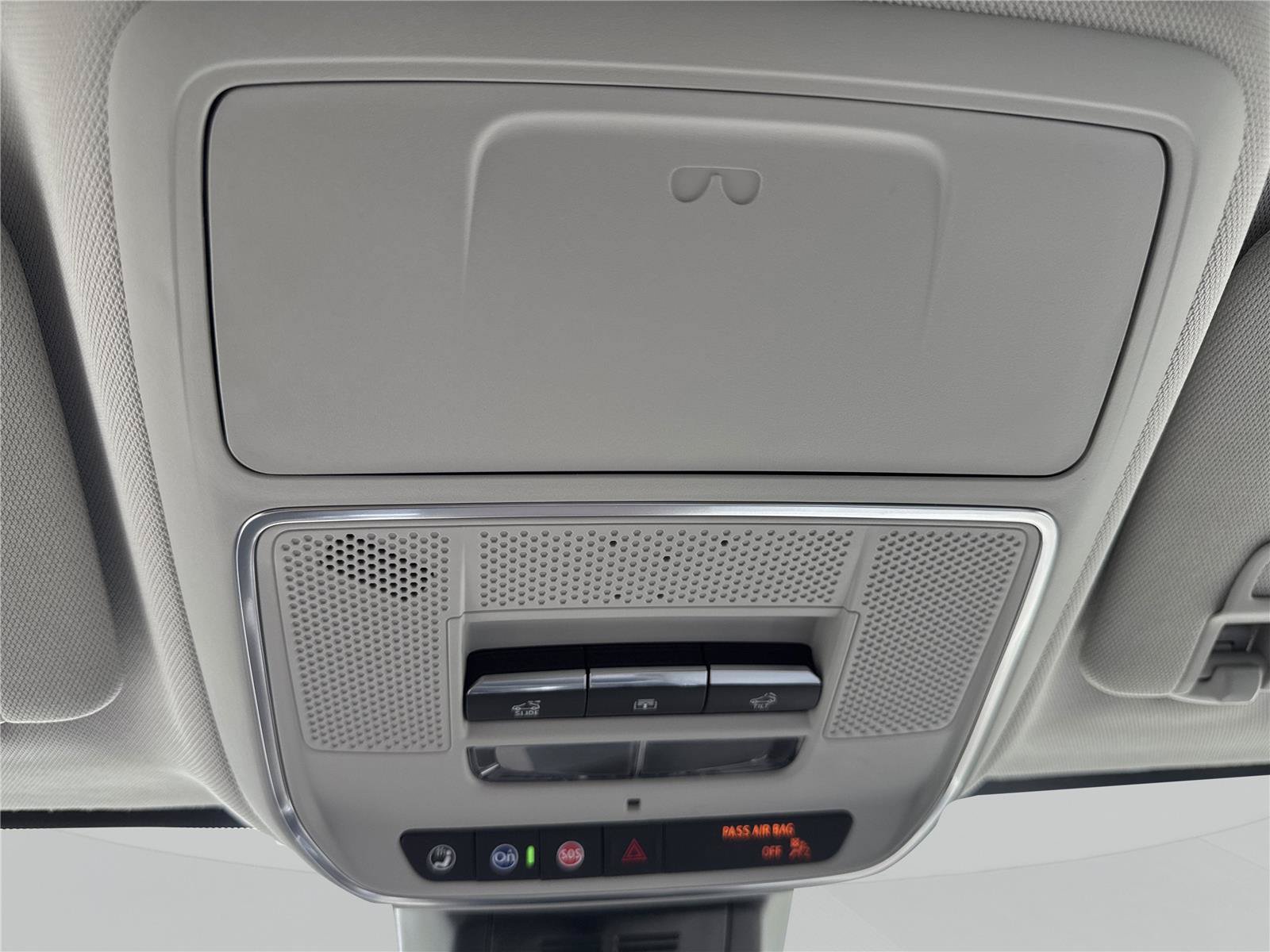 New 2026 GMC Terrain Denali w/ LPO, Floor Liner Package AWD/4WD image 29