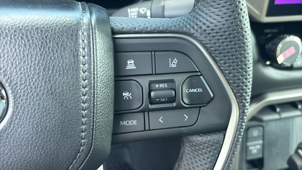New 2026 Toyota Tundra Limited AWD/4WD image 18