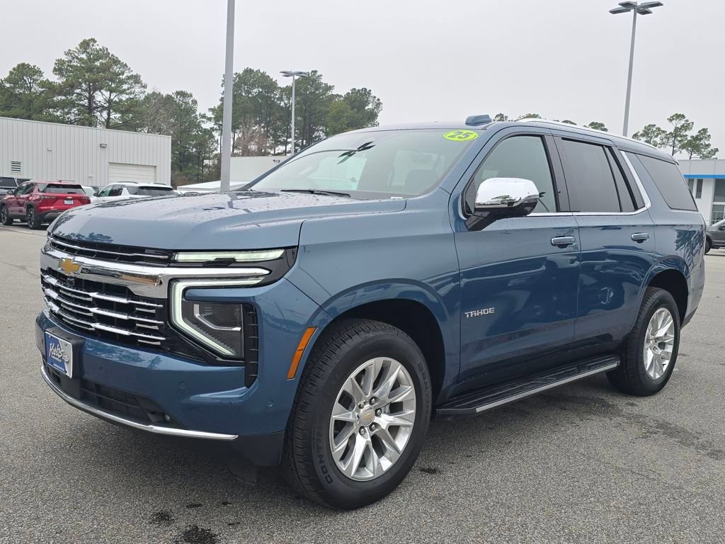 Used 2025 Chevrolet Tahoe Premier image 1