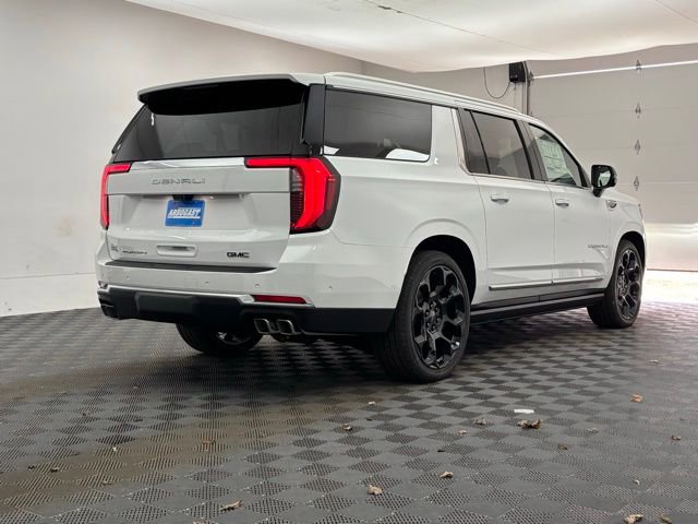 New 2026 GMC Yukon XL Denali w/ Denali Reserve Package image 11