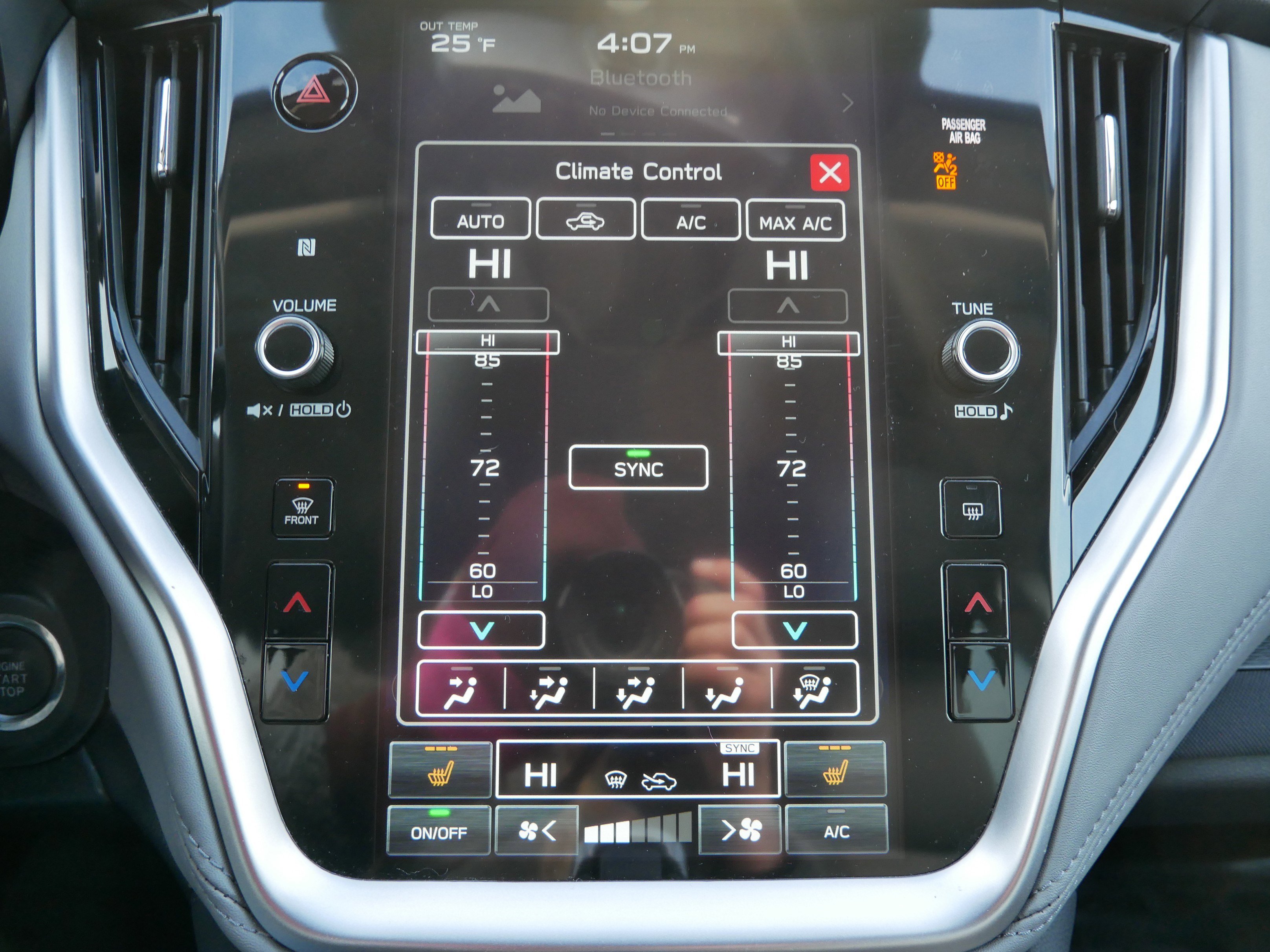 Certified 2025 Subaru Outback Premium image 23