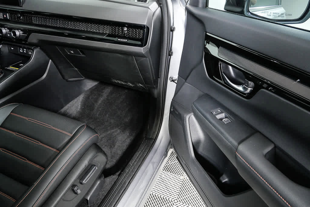 Used 2024 Honda CR-V Sport Touring image 26