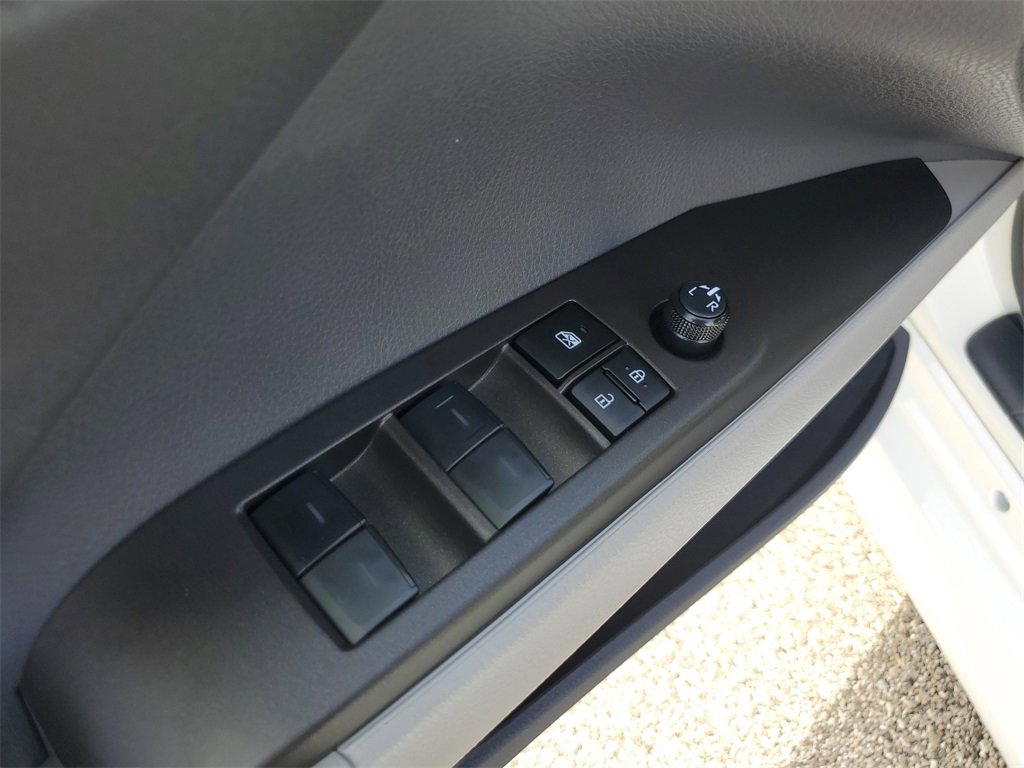 Used 2023 Toyota Camry LE image 29