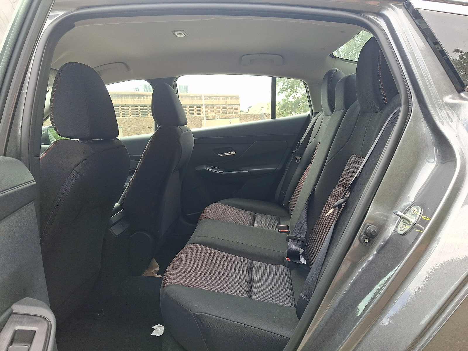 New 2027 Nissan Sentra SR w/ SR All Weather Package FWD image 8