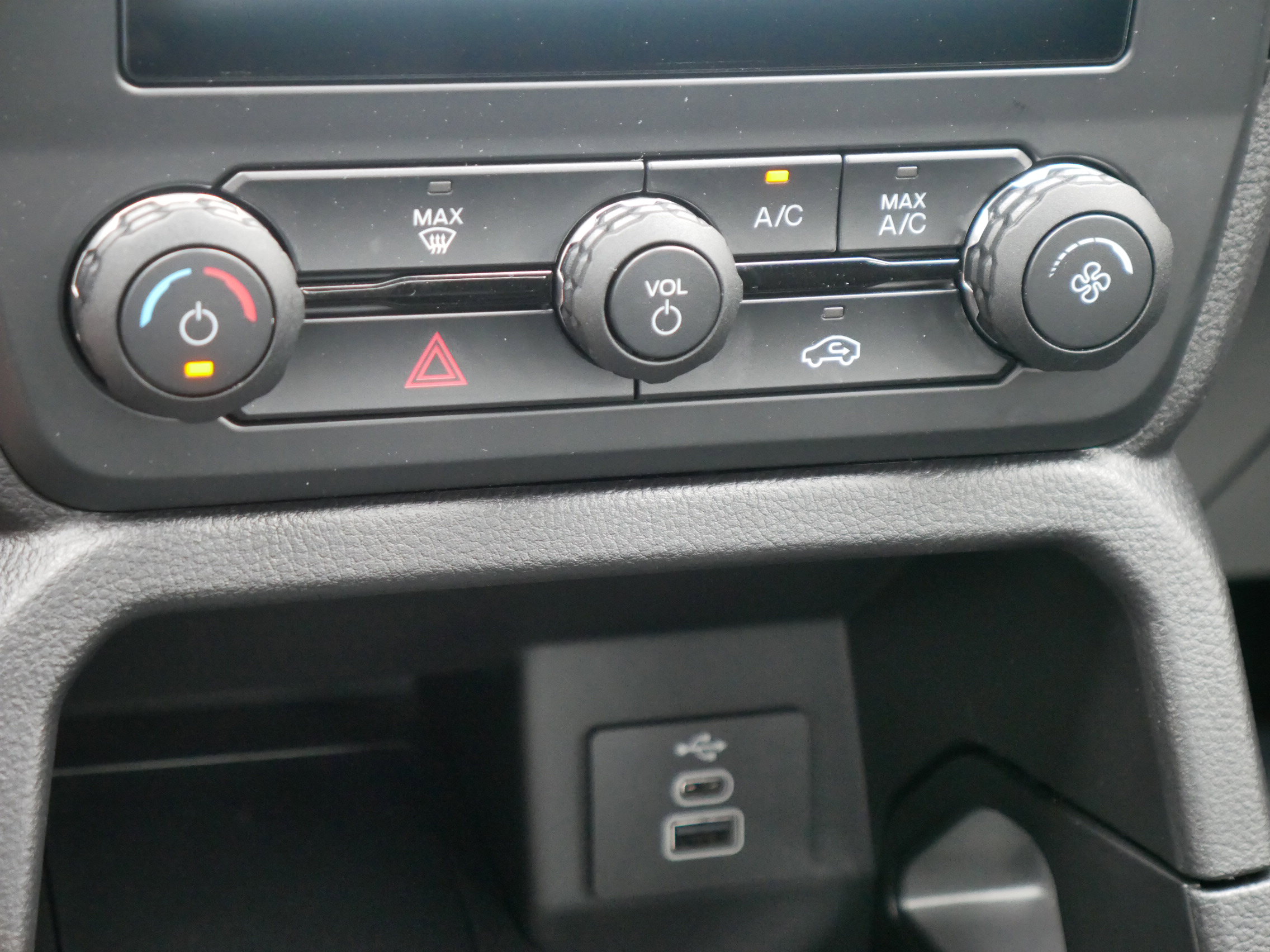 New 2025 Ford Ranger XL w/ Trailer Tow Package image 13