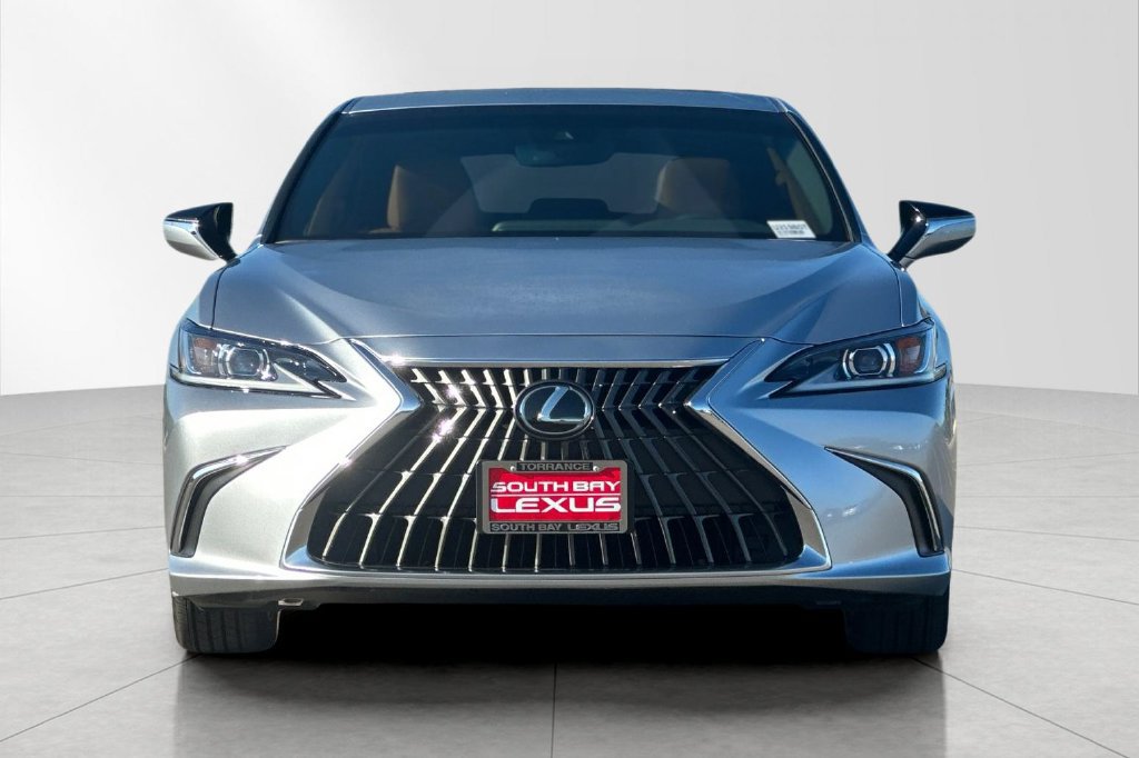 Used 2025 Lexus ES 350 w/ Accessory Package (Z1) FWD image 9