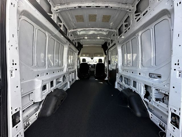 Certified 2023 Ford Transit 250 148 High Roof image 36