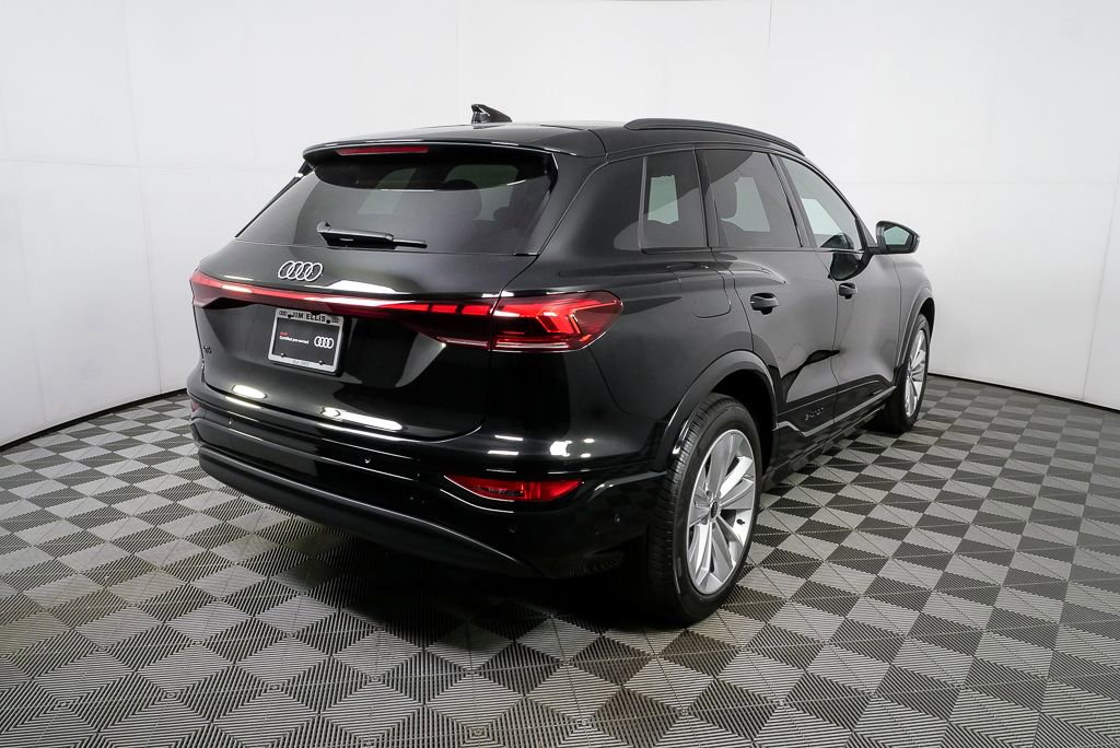 Certified 2025 Audi Q6 e-tron Premium Plus w/ Premium Plus image 3