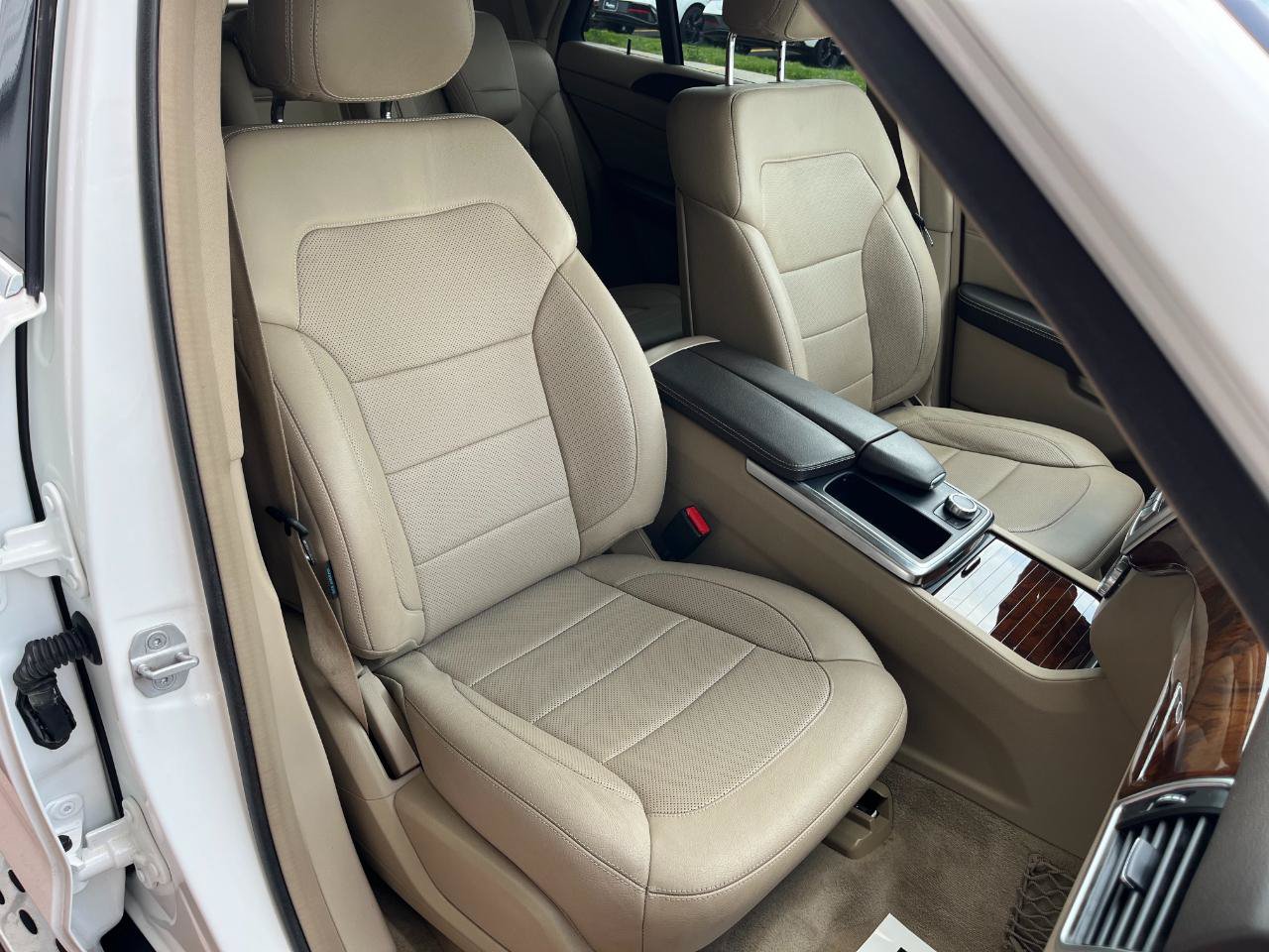 Used 2015 Mercedes-Benz ML 250 BlueTEC 4MATIC image 30