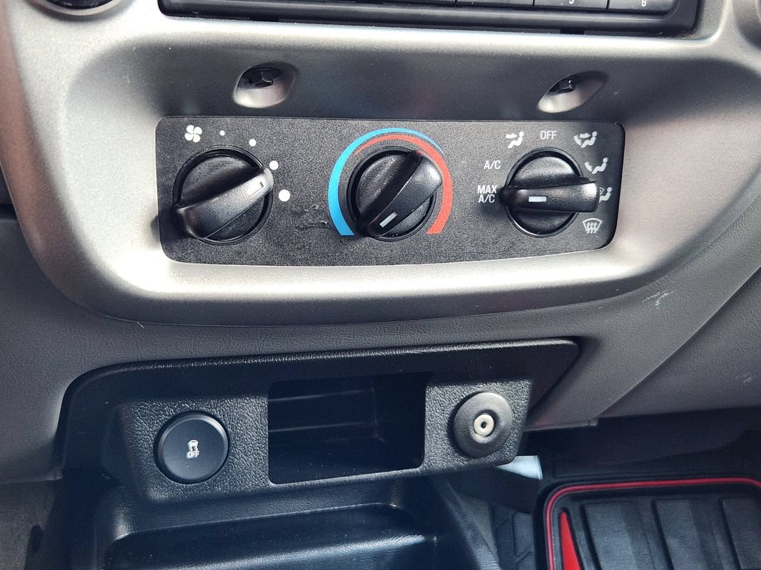 Used 2010 Ford Ranger XLT AWD/4WD image 21