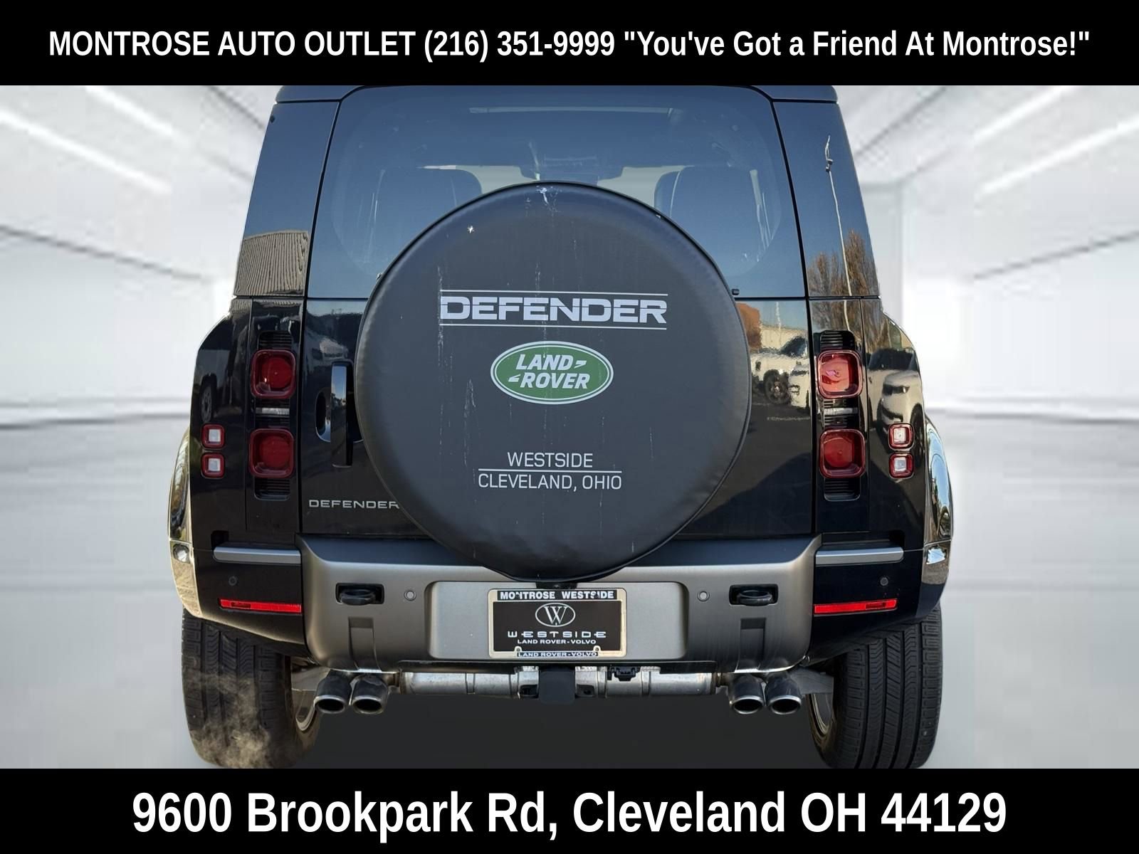 New 2025 Land Rover Defender 110 X-Dynamic SE AWD/4WD image 5