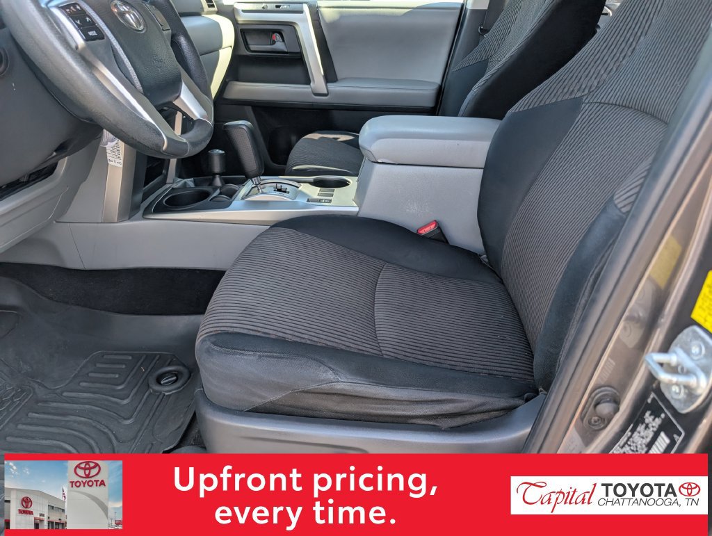 Used 2010 Toyota 4Runner SR5 AWD/4WD image 13