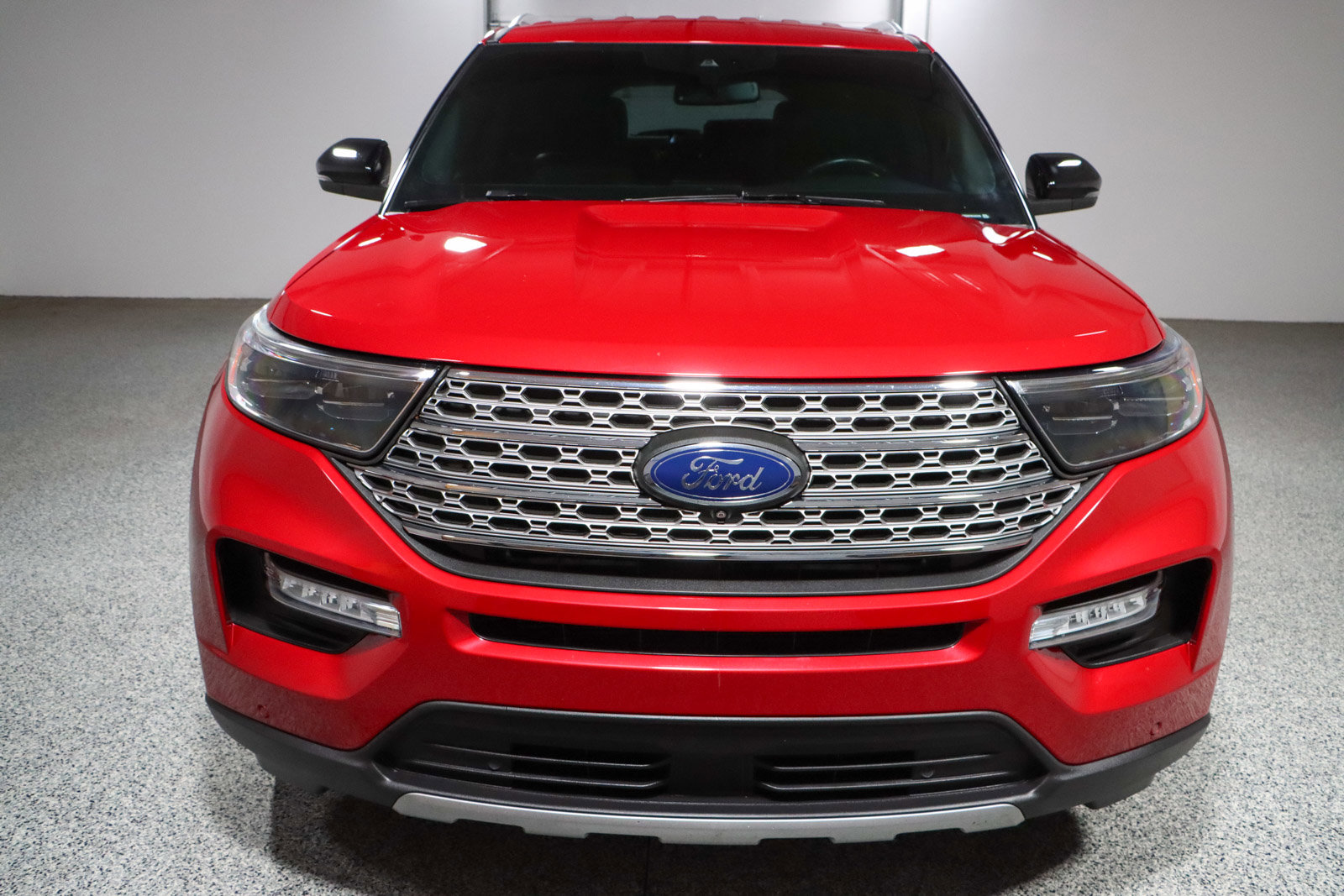 Used 2020 Ford Explorer Limited w/ Class III Trailer Tow Package image 4