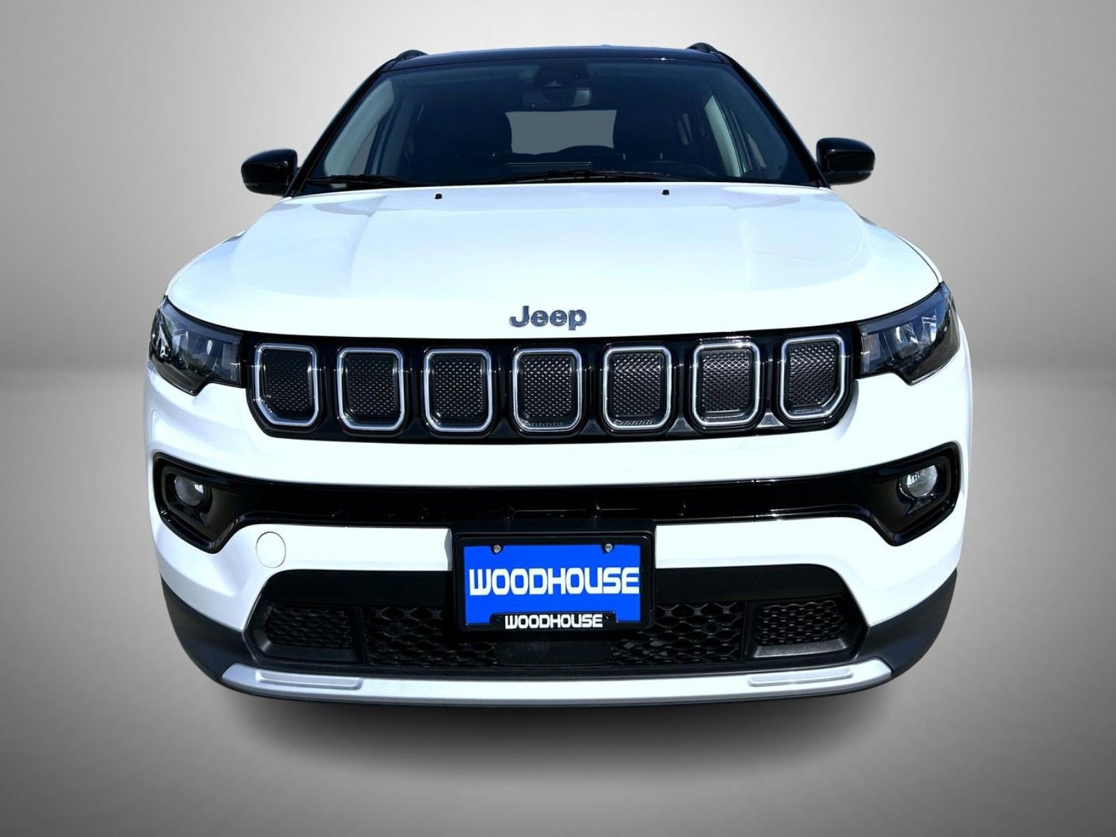 Used 2022 Jeep Compass Limited AWD/4WD image 2