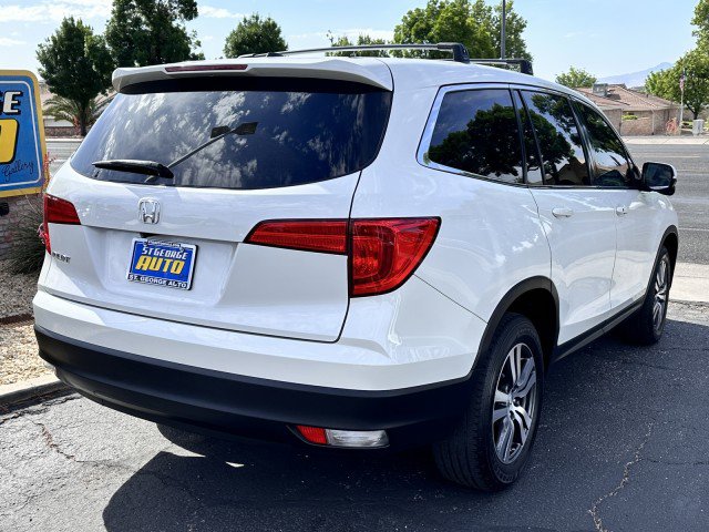 Used 2017 Honda Pilot EX image 3