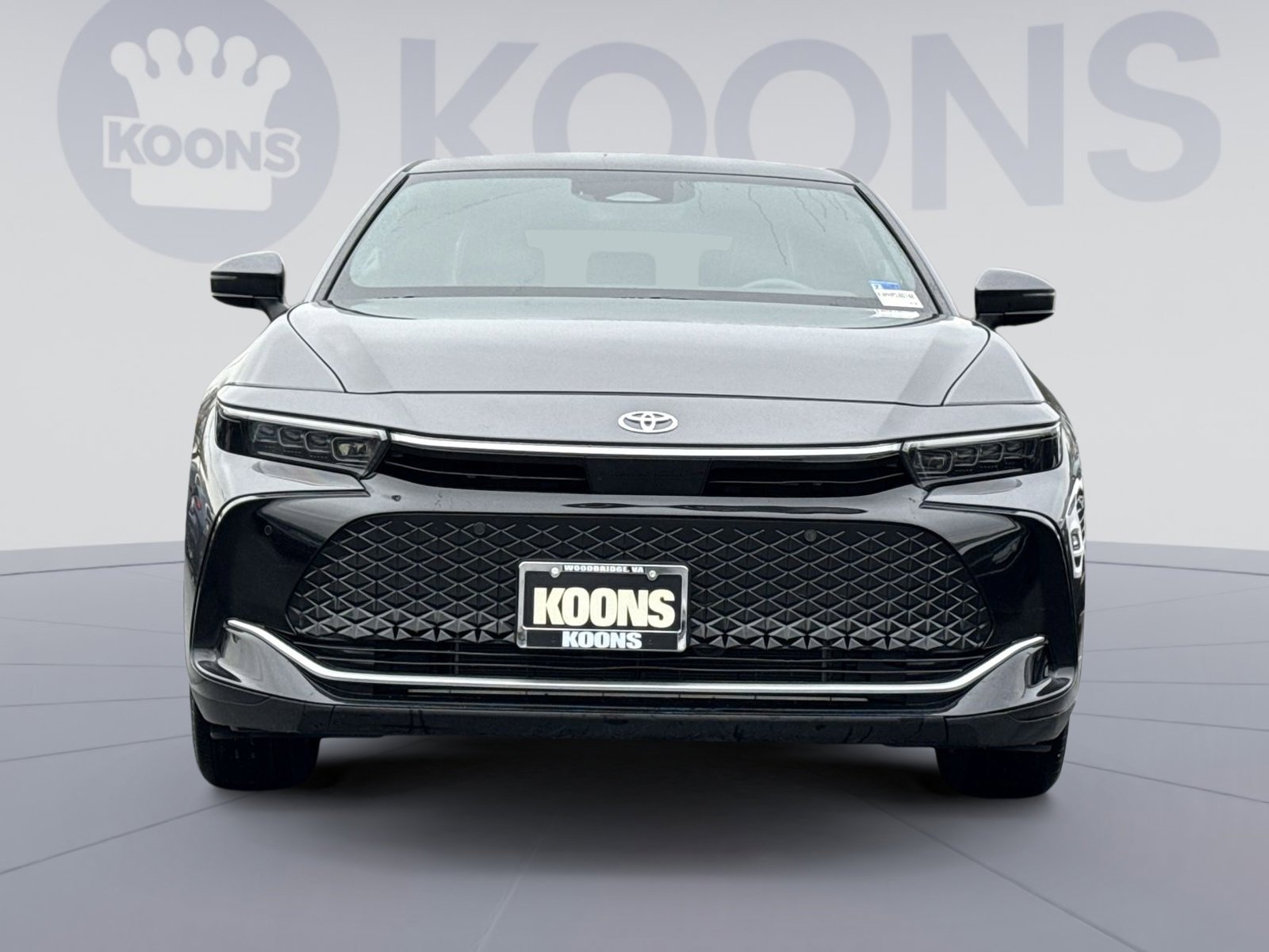 Used 2024 Toyota Crown Limited image 10