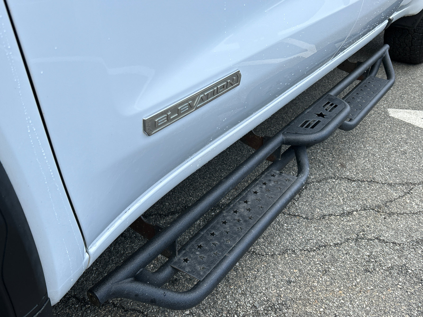 Used 2019 GMC Sierra 1500 Elevation w/ Elevation Value Package AWD/4WD image 7
