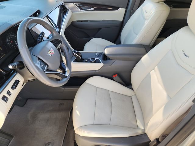 Used 2023 Cadillac XT6 Premium Luxury w/ Technology Package image 14