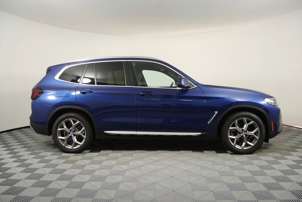 Used 2024 BMW X3 xDrive30i w/ Convenience Package w/ZPA image 2
