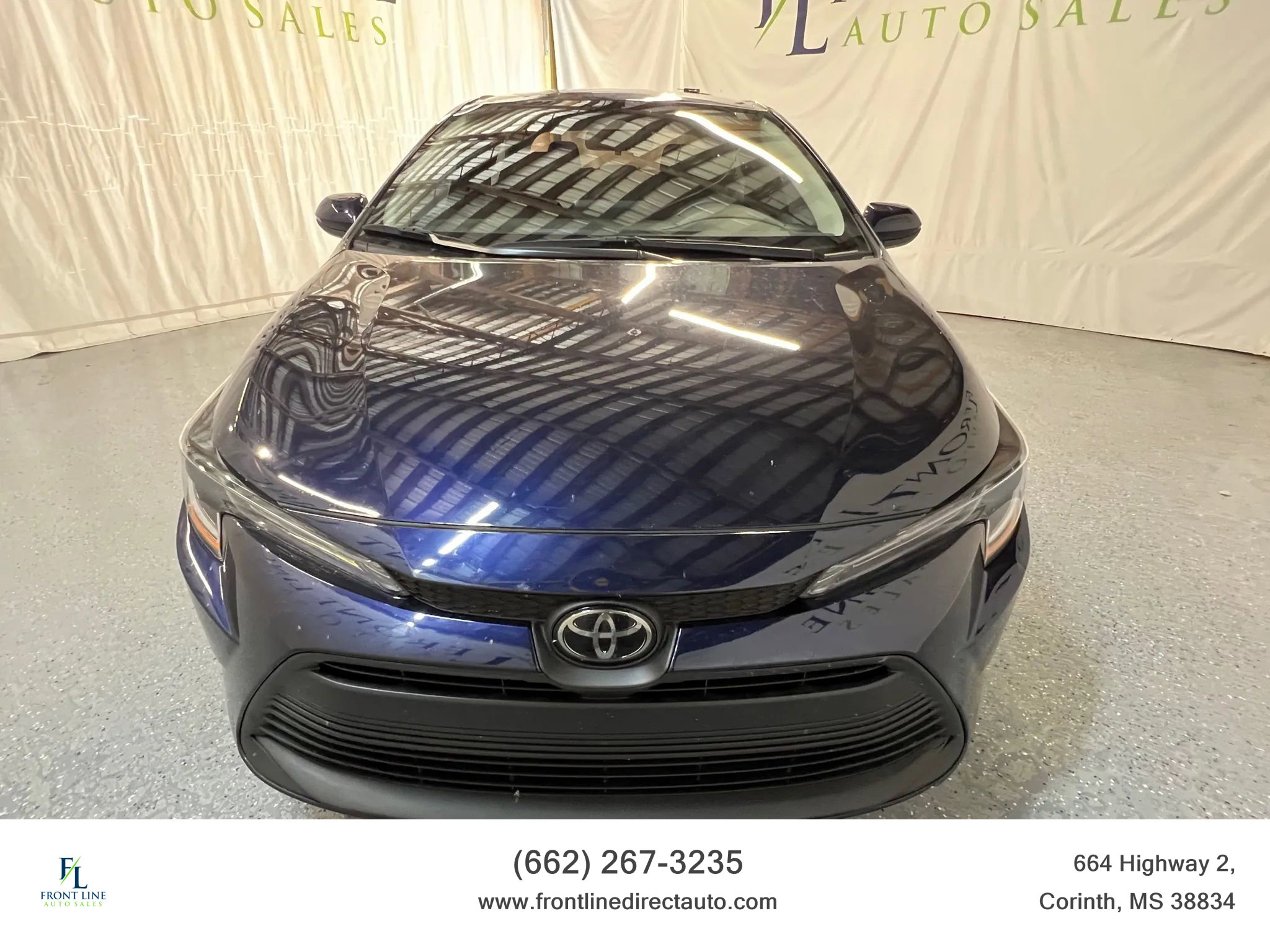 Used 2024 Toyota Corolla LE image 2