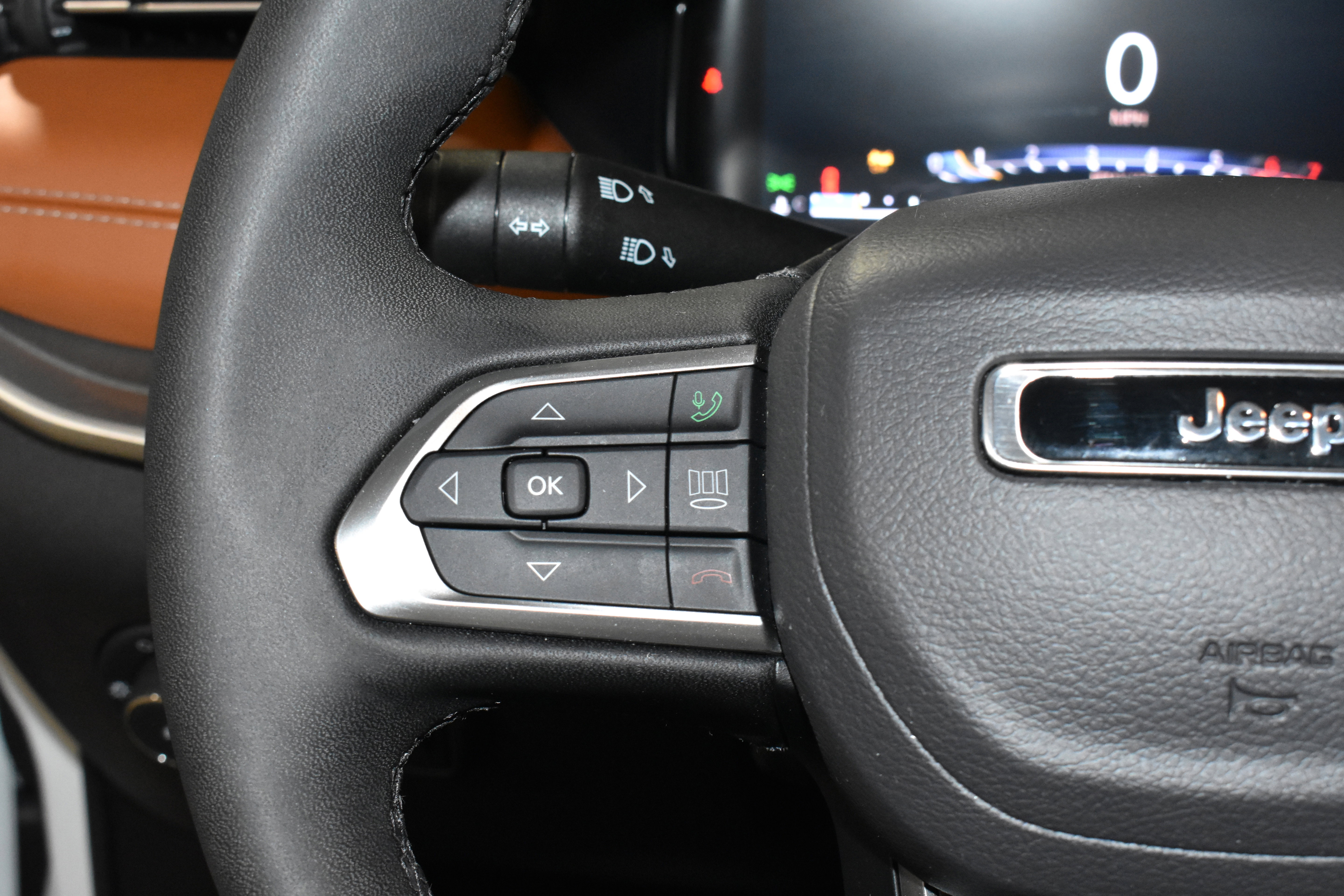 Used 2025 Jeep Compass Limited w/ Elite Group image 14