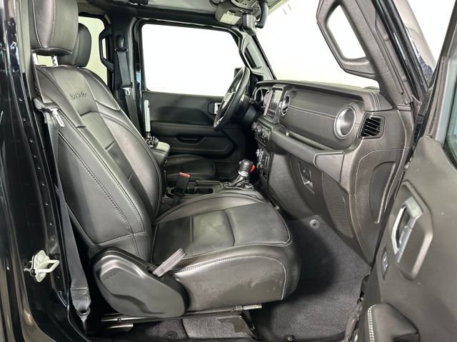 Used 2023 Jeep Wrangler Unlimited Sahara image 22