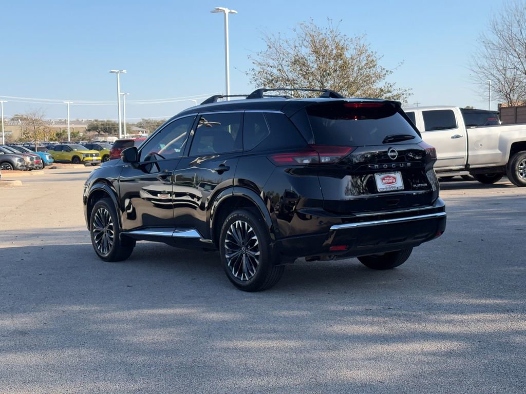 Used 2025 Nissan Rogue Platinum w/ Platinum Premium Package image 6