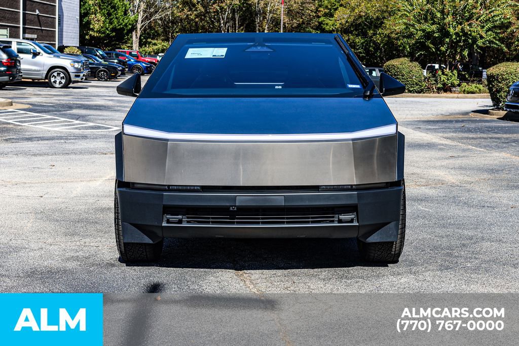Used 2024 Tesla Cybertruck AWD Crew Cab image 10
