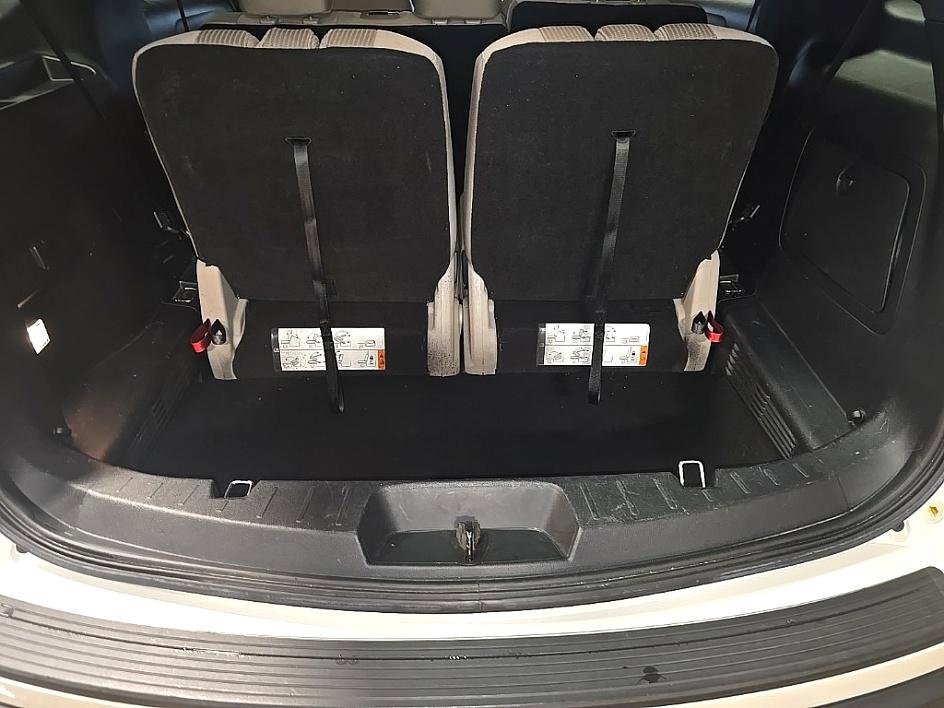 Used 2019 Ford Explorer XLT w/ Equipment Group 201A image 30