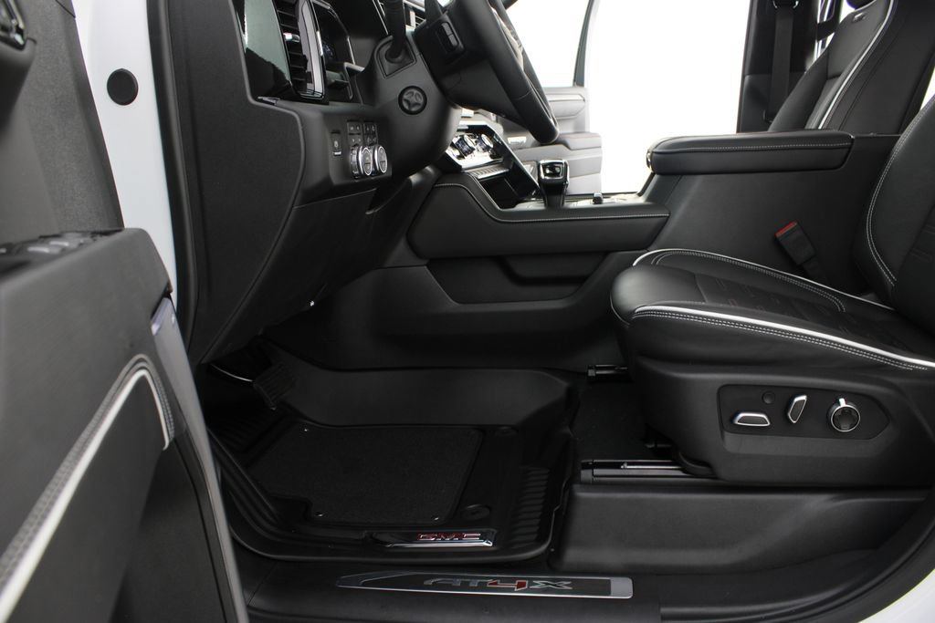 New 2026 GMC Sierra 1500 AT4X AWD/4WD image 21