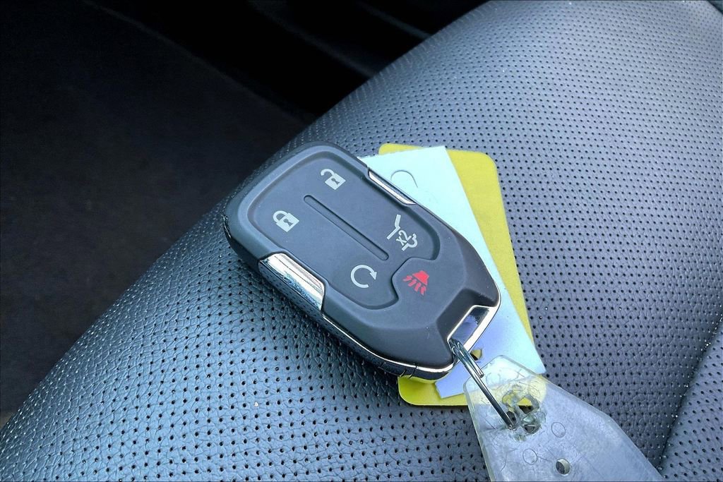 Used 2024 GMC Terrain AT4 w/ Tech Package AWD/4WD image 9