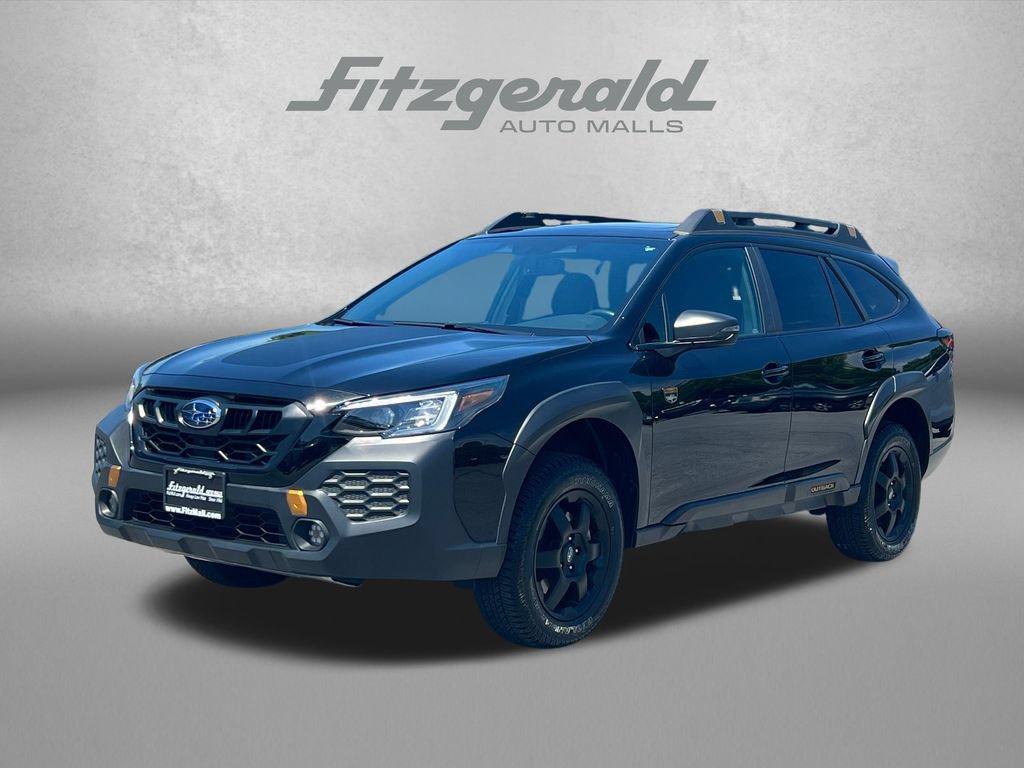 Used 2025 Subaru Outback Wilderness AWD/4WD image 2