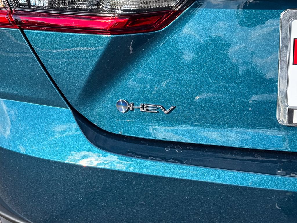 New 2025 Toyota Camry SE image 6