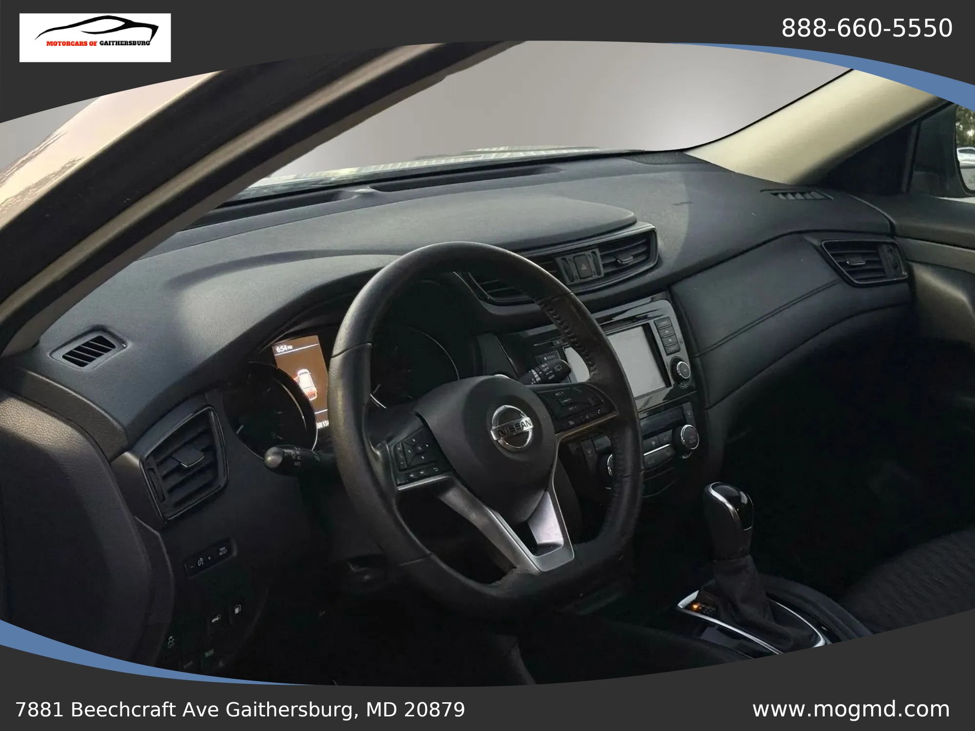 Used 2018 Nissan Rogue SV AWD/4WD image 16