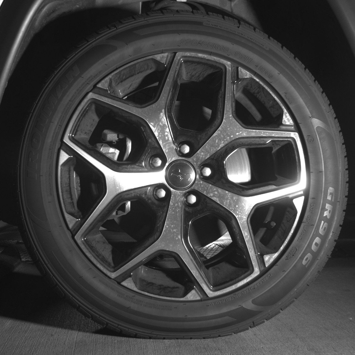 Used 2025 Jeep Compass Limited AWD/4WD image 12