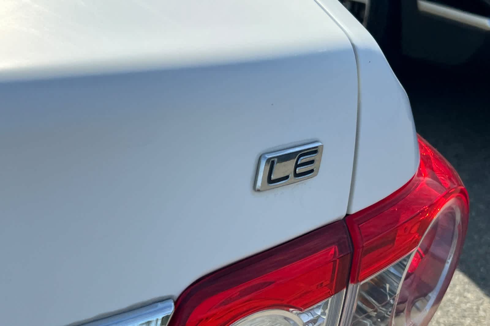 Used 2013 Toyota Corolla LE w/ Premium Pkg FWD image 21