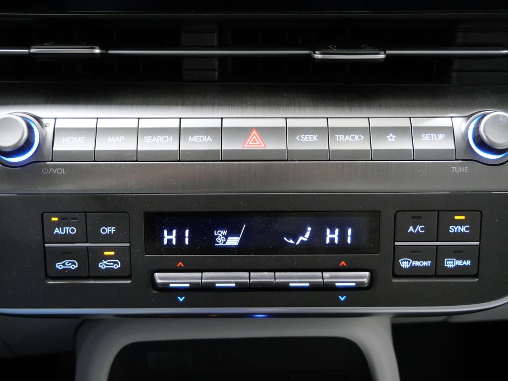 Used 2025 Hyundai Kona SEL image 16