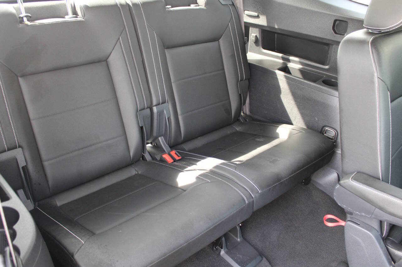 Used 2023 Volkswagen Atlas SE image 7