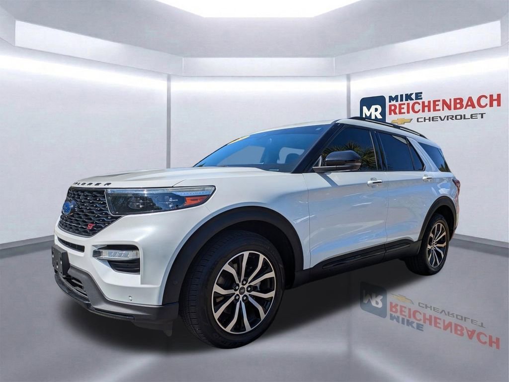 Used 2020 Ford Explorer ST w/ Premium Technology Package image 8