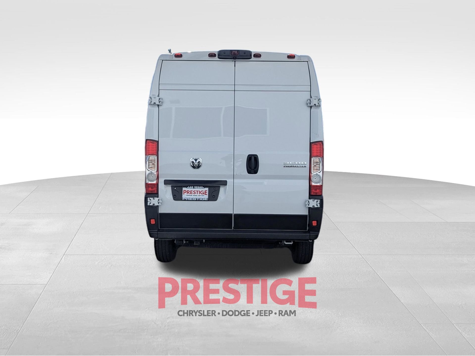 Used 2025 RAM ProMaster 2500 w/ Convenience Group FWD image 9
