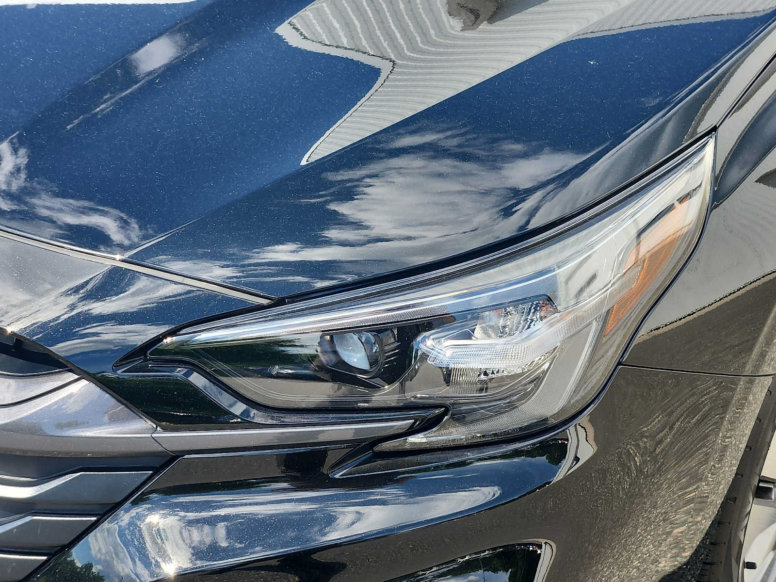 Certified 2025 Subaru Legacy Limited AWD/4WD image 9