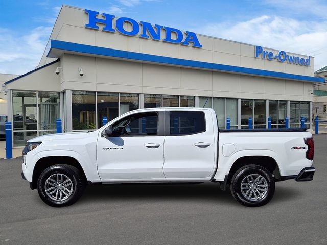 Used 2024 Chevrolet Colorado LT w/ LT Convenience Package II AWD/4WD image 7