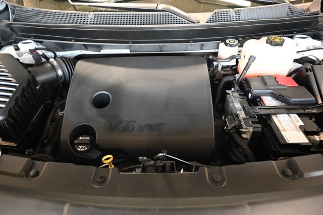Used 2022 Chevrolet Traverse Premier w/ LPO, Floor Liner Package AWD/4WD image 33