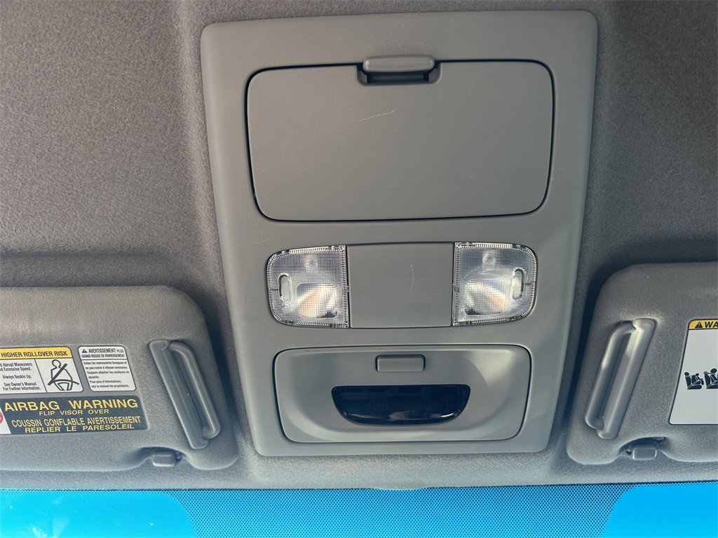 Used 2005 Toyota Tacoma 4x4 Double Cab w/ TRD Sport Pkg #2 image 18