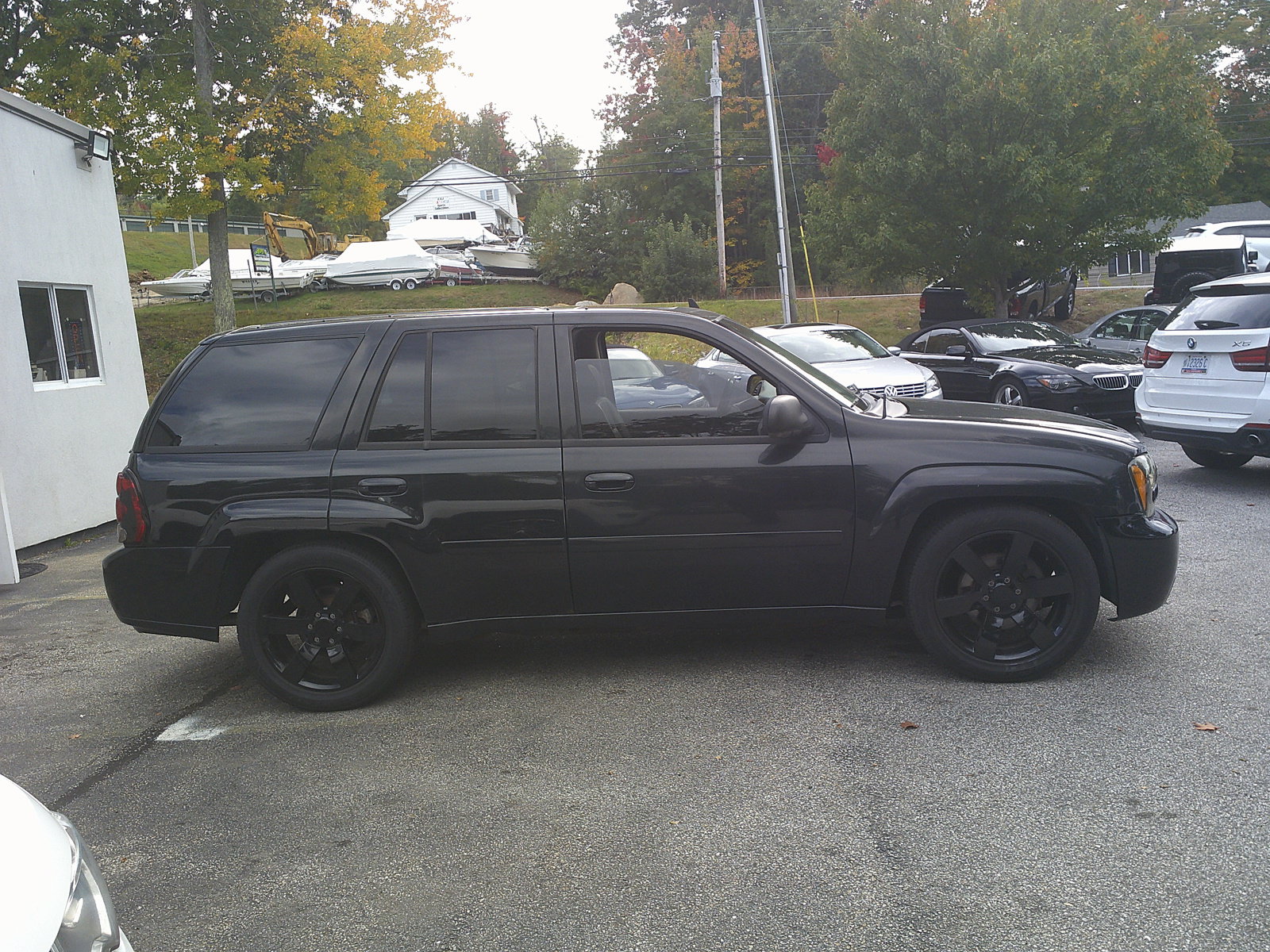 Used 2008 Chevrolet TrailBlazer LT w/ Sun And 6-Disc Cd Package AWD/4WD image 4