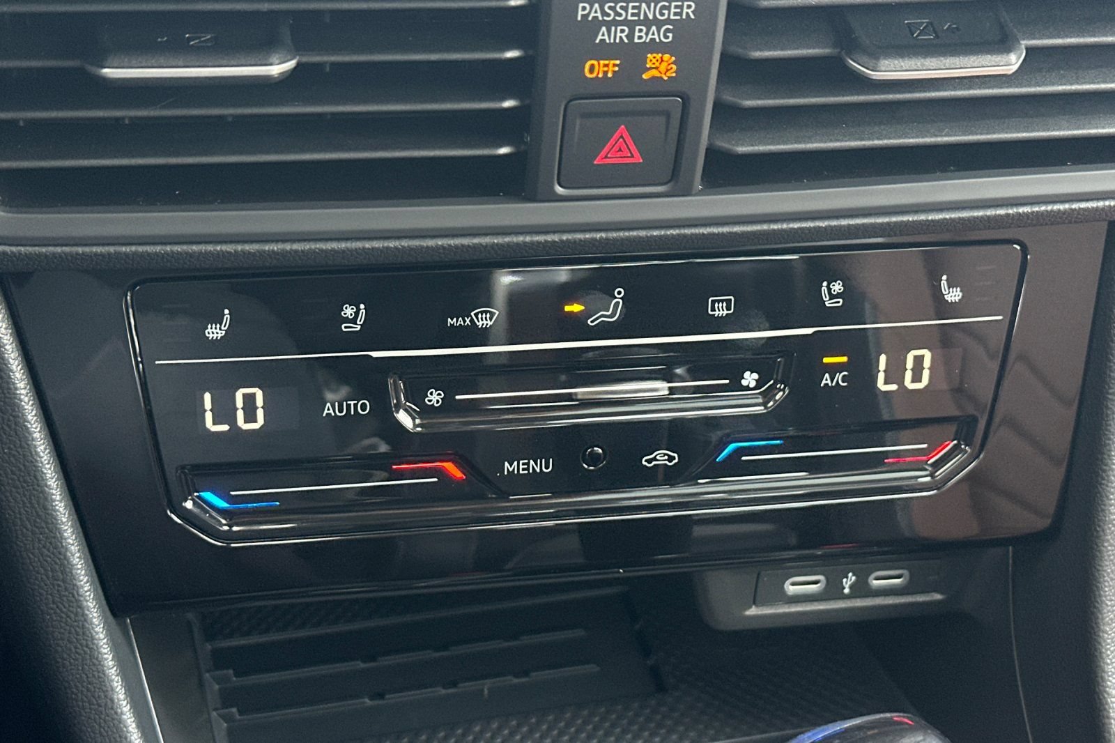 New 2026 Volkswagen Jetta SEL FWD image 17