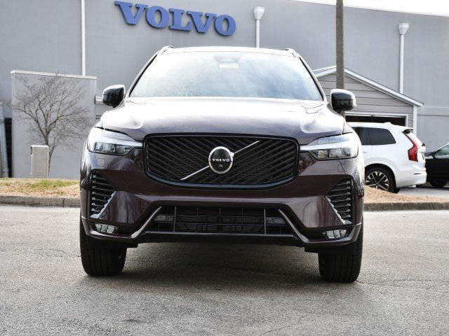 New 2026 Volvo XC60 B5 Plus w/ Protection Package Premier AWD/4WD image 2