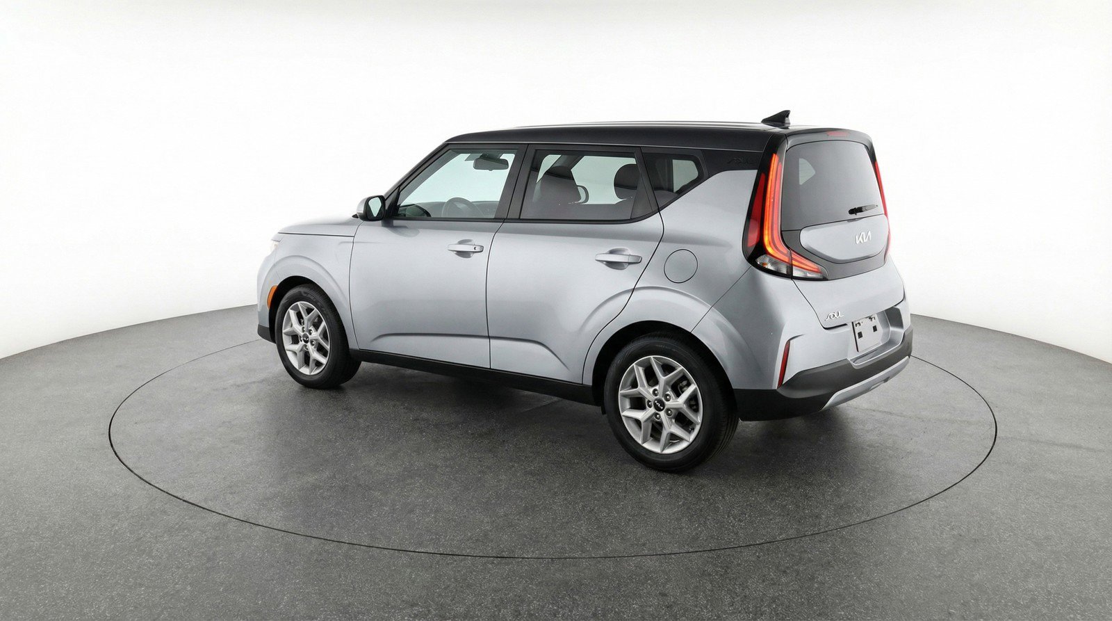 Used 2025 Kia Soul LX w/ LX Technology Package image 6
